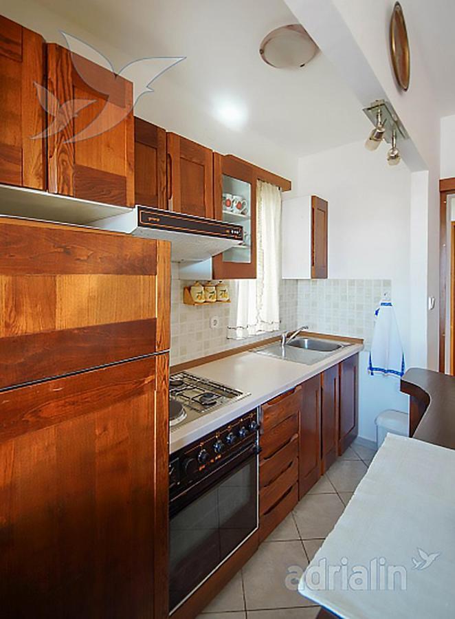 Simper Appartement Dramalj Buitenkant foto