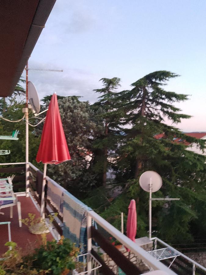 Simper Appartement Dramalj Buitenkant foto